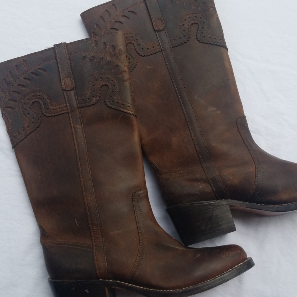 Steve Madden 10 leather cowboy boots